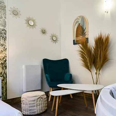 Capstay I Grande Rue - Jacuzzi - Netflix רובייש
